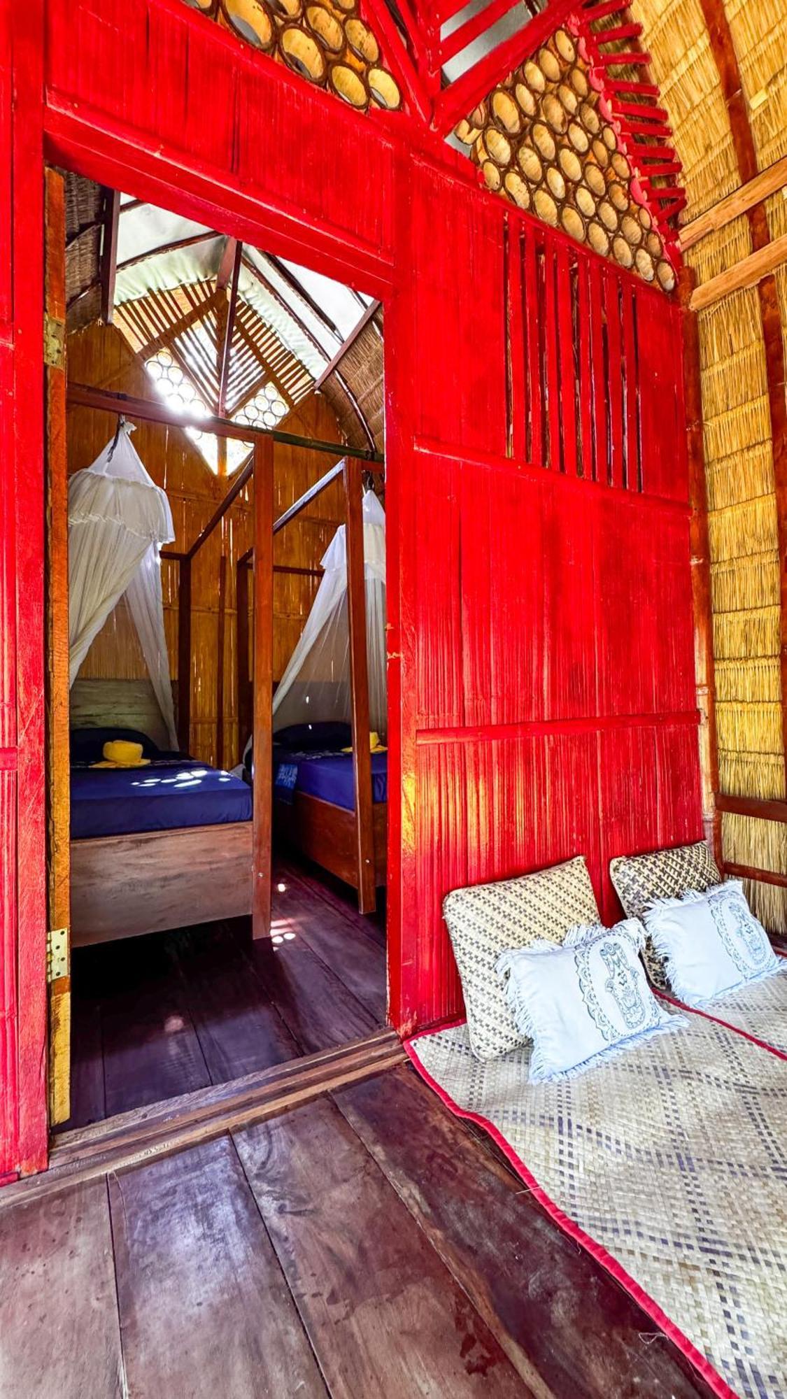 Sten Lodge Labuan Bajo Exterior foto